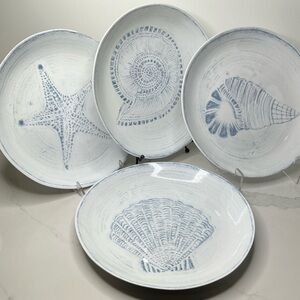 4 Sigrid Olsen Melamine 10.5” Dinner Plates Starfish Ocean Beach Coastal New